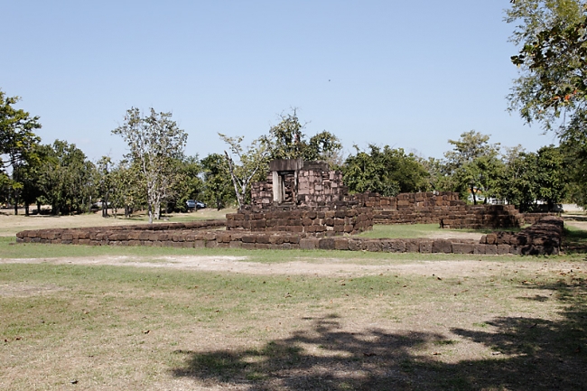 Kuti rishi Phimai-002